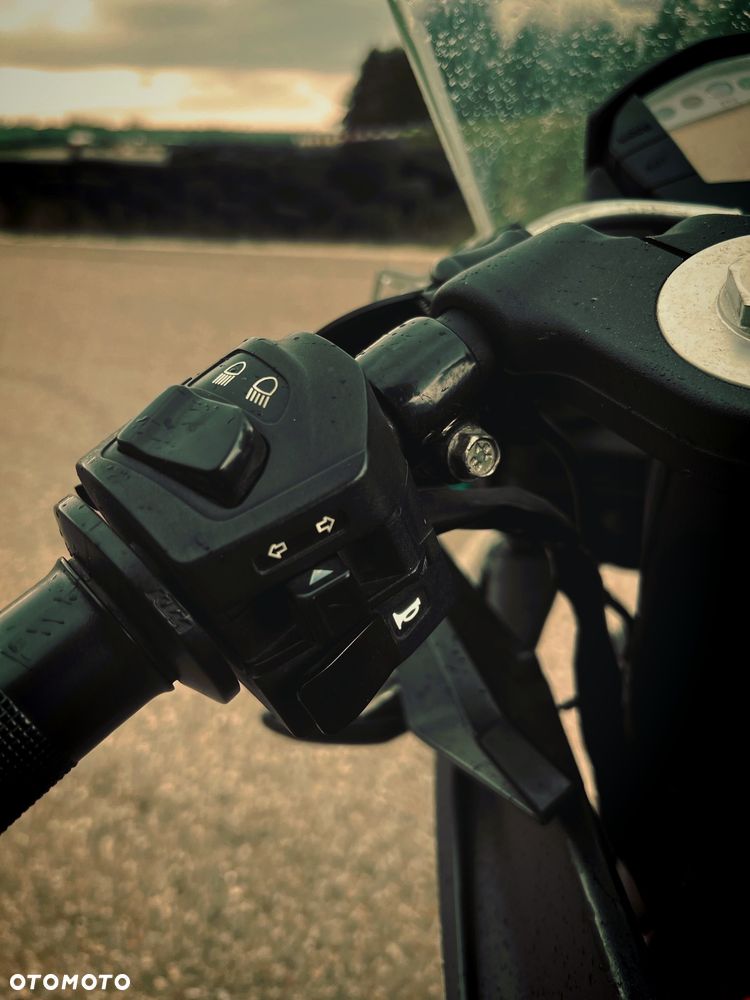 KTM RC 125 - 12