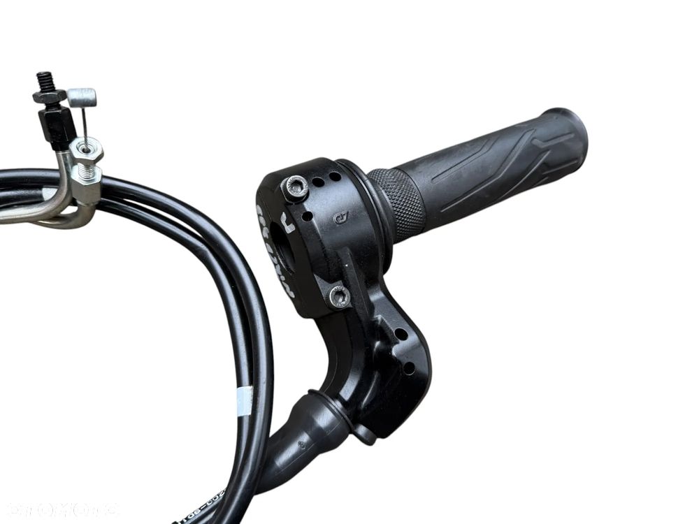 Rolgaz linka  Yamaha Niken 900    17-21R - 2