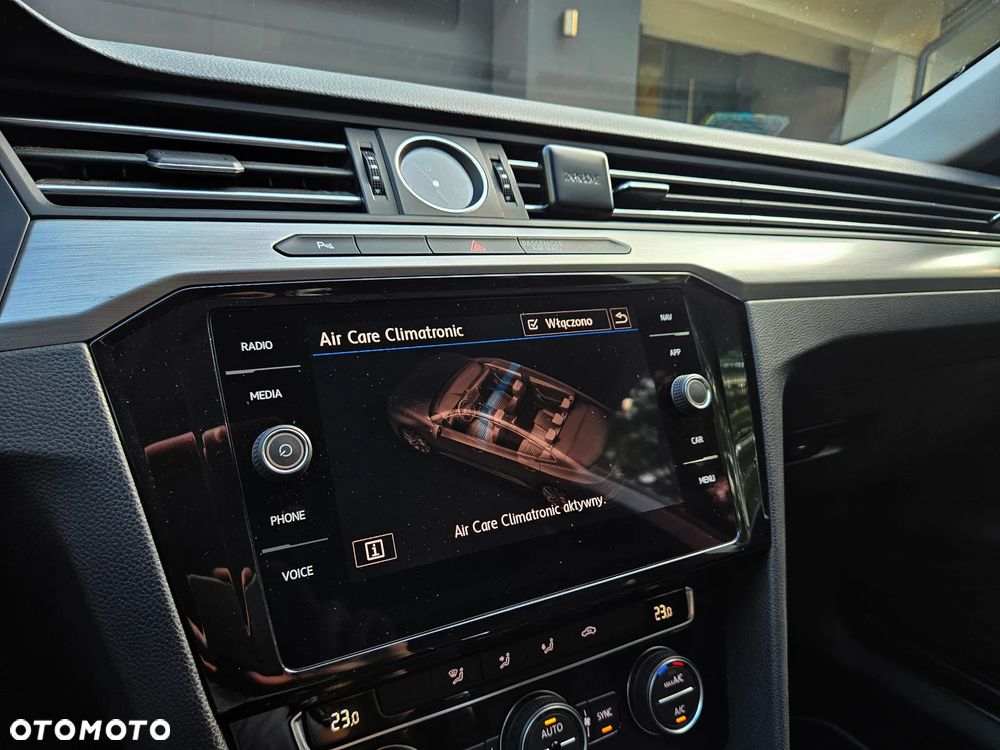 Volkswagen Arteon 2.0 TSI Essence DSG - 36