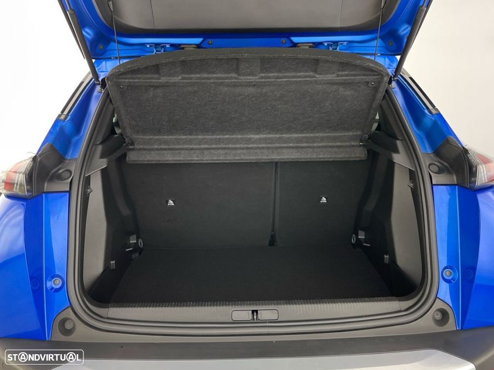 Peugeot 2008 1.2 PureTech Allure EAT8 - 13