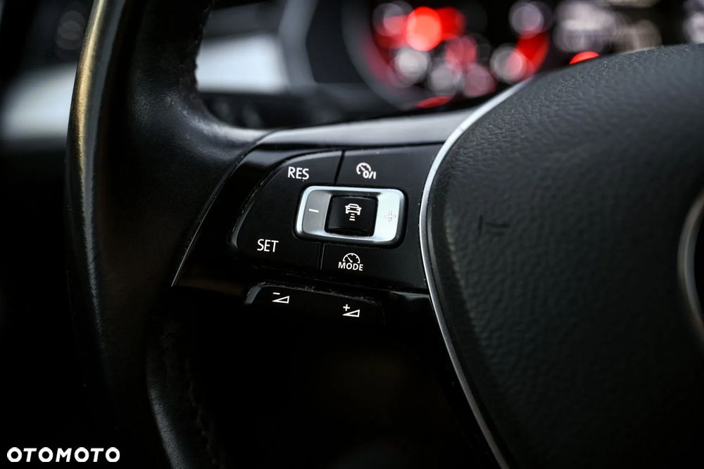 Volkswagen Passat ver-2-0-tdi-bmt-comfortline - 20