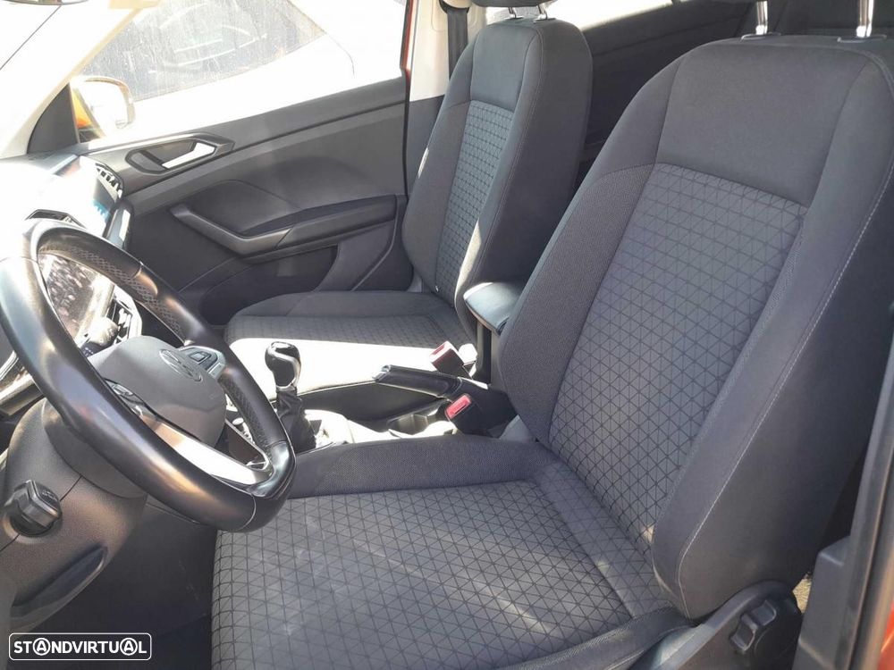 VW T-Cross 1.0 TSI Life - 6