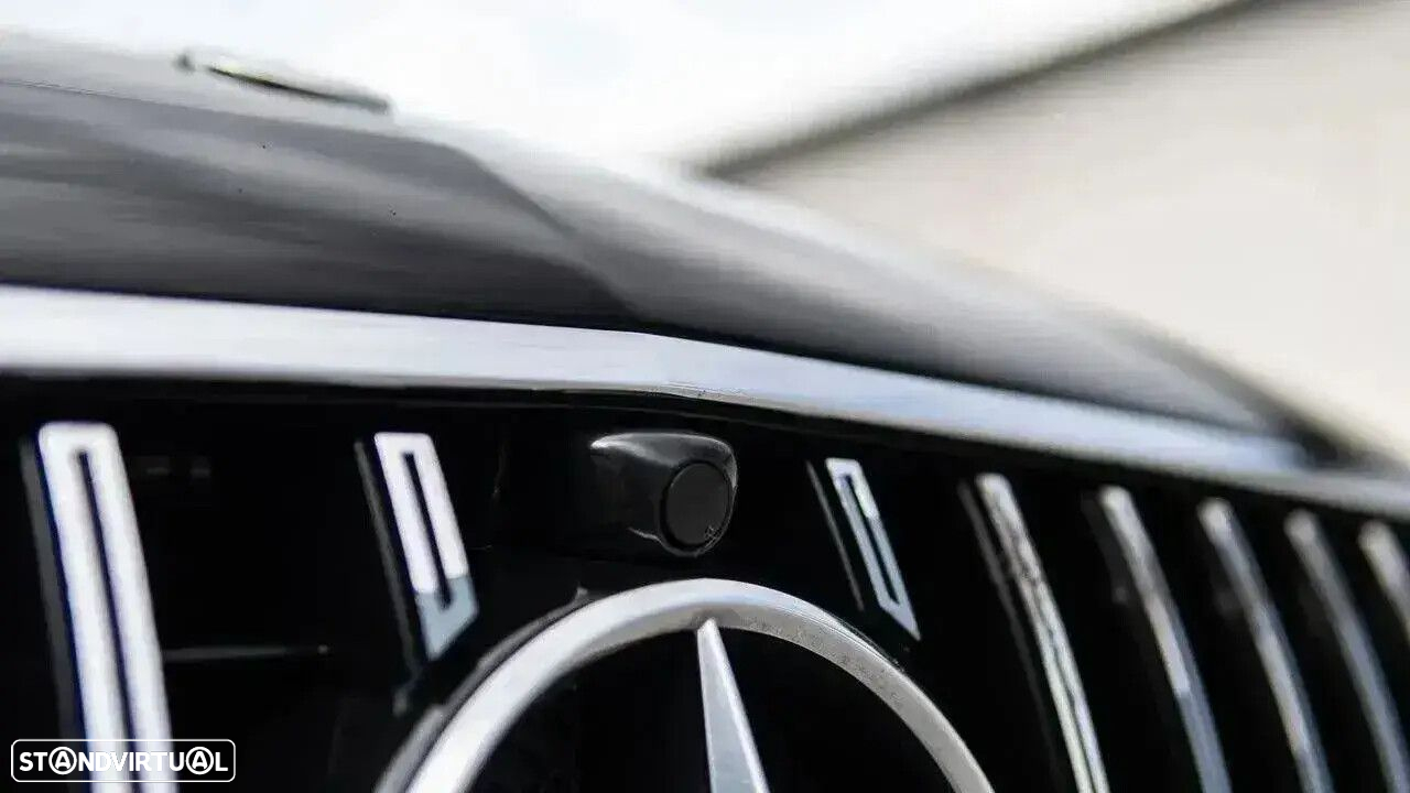 Mercedes-Benz E 220 - 21
