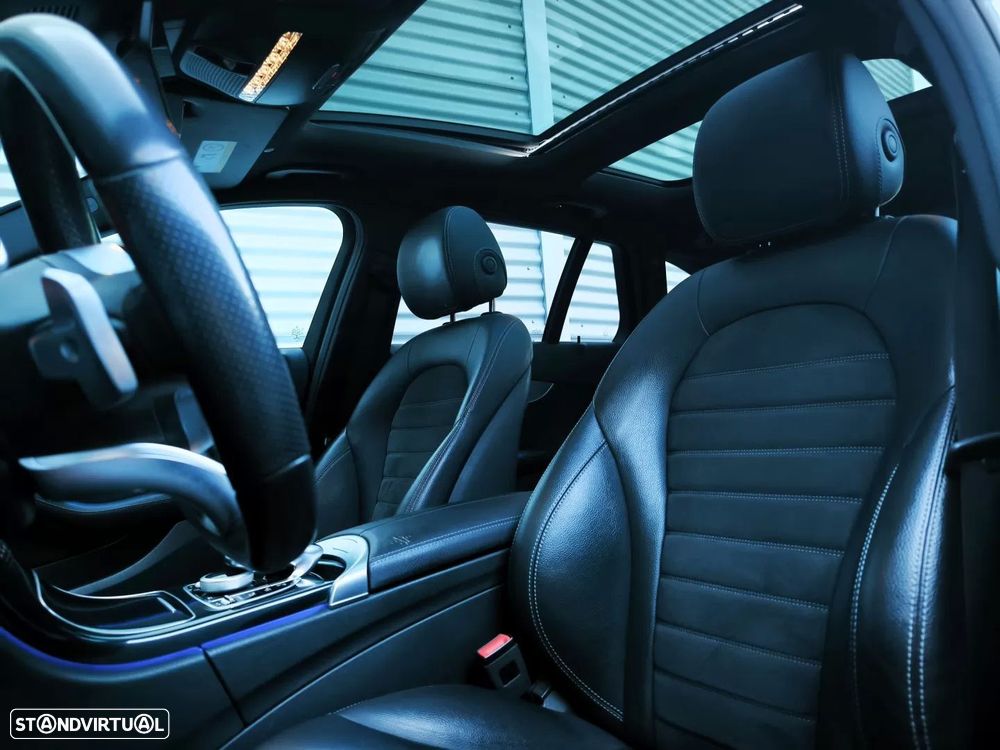 Mercedes-Benz C 300 de AMG Line - 24