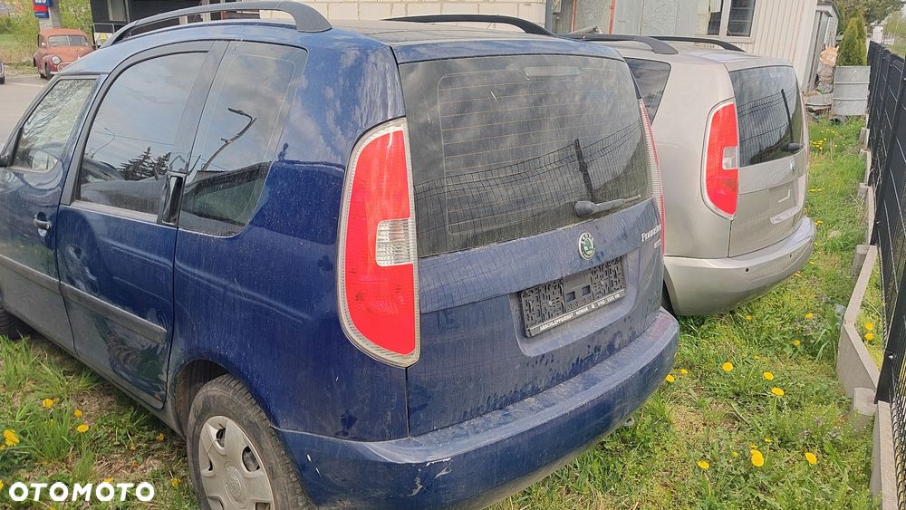 Skoda Roomster 1.2 12V HTP - 4
