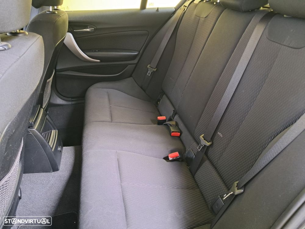 BMW 116 d Advantage - 12