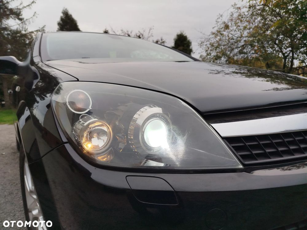 Opel Astra 1.8 Cosmo - 21
