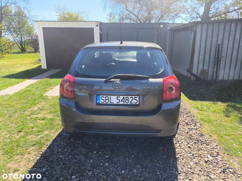Toyota Corolla 1.4 VVT-i Luna - 3