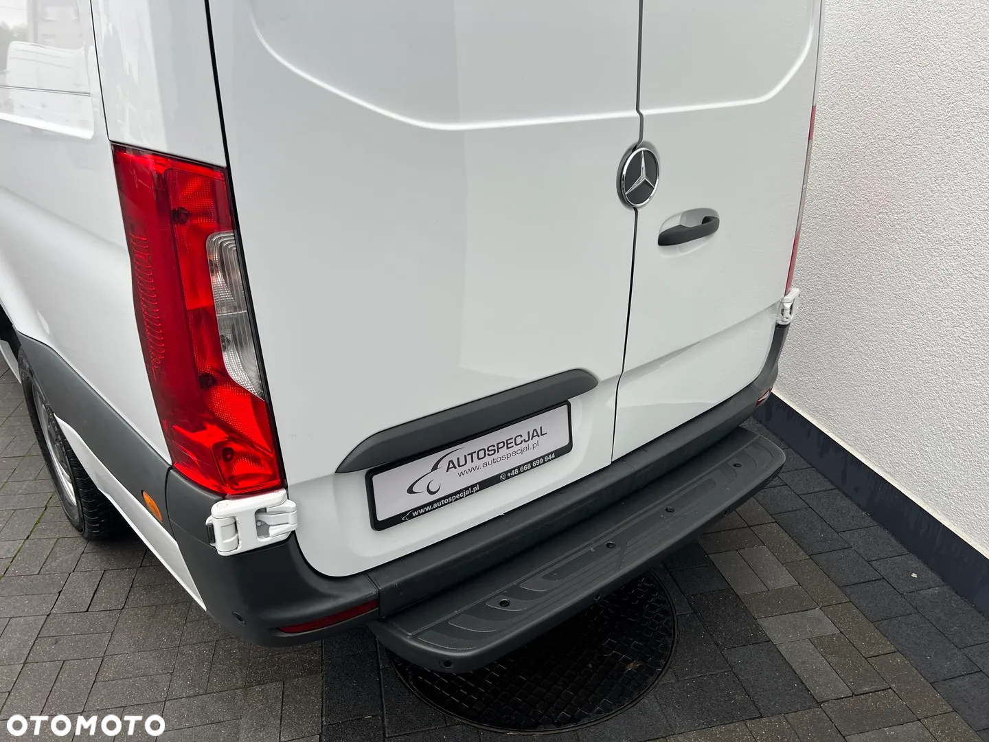 Mercedes-Benz Sprinter - 7