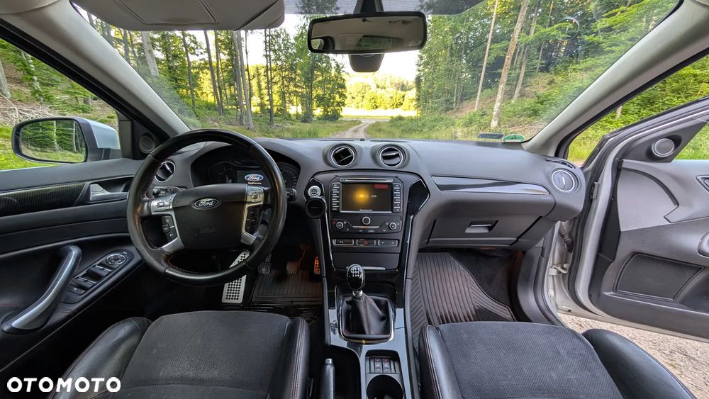 Ford Mondeo 2.0 TDCi Titanium S - 12