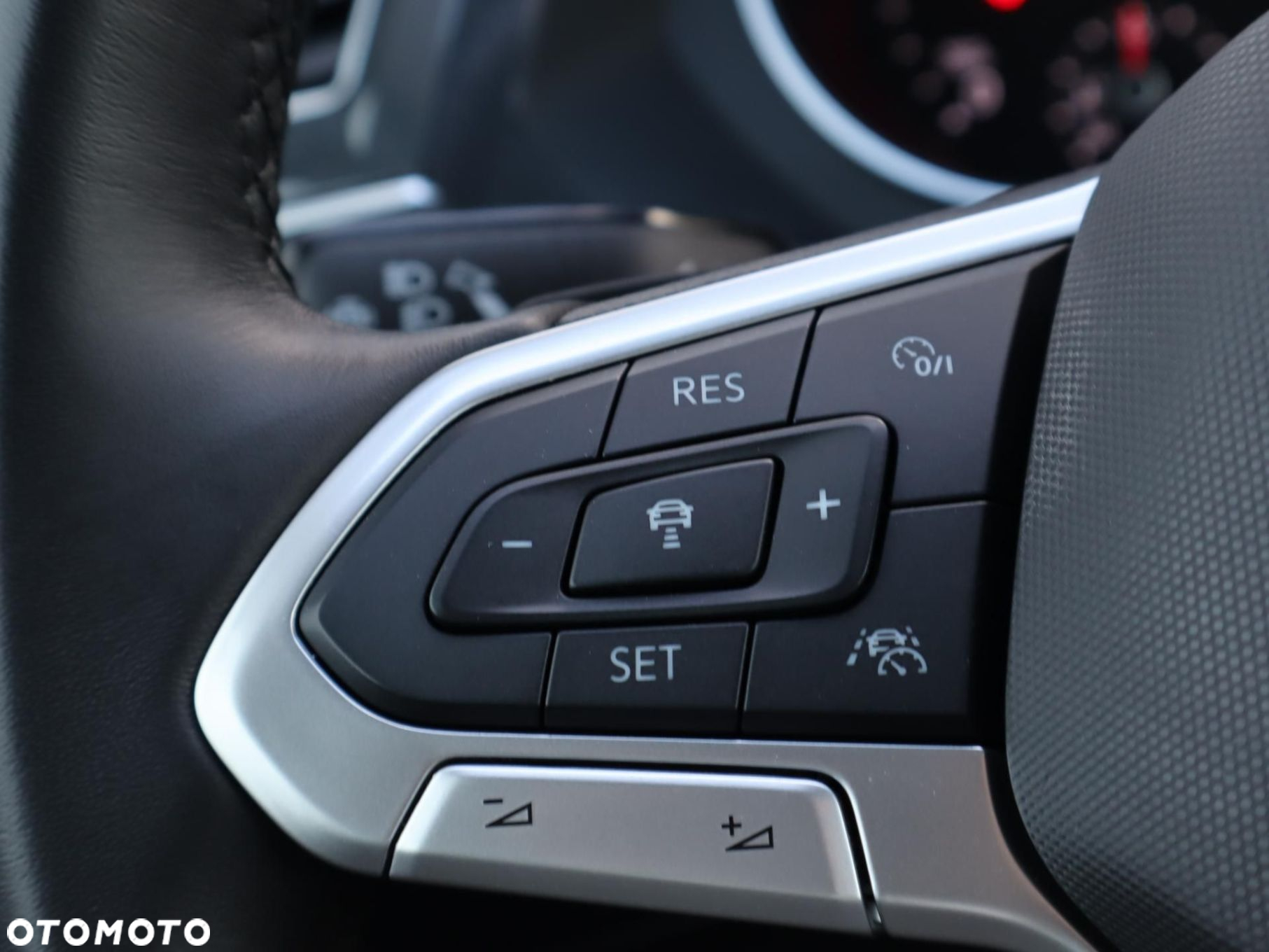 Volkswagen Tiguan - 15