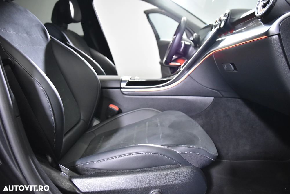 Mercedes-Benz C 220 d MHEV - 12