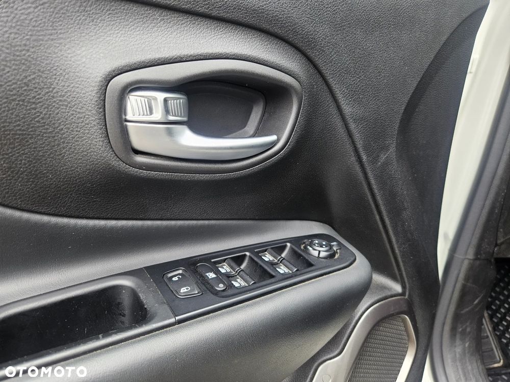 Jeep Renegade 1.3 GSE T4 Turbo Limited FWD S&S - 18