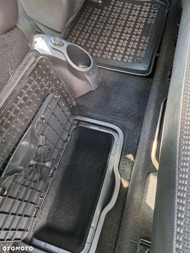 Citroën C3 Picasso 1.6i Exclusive - 18