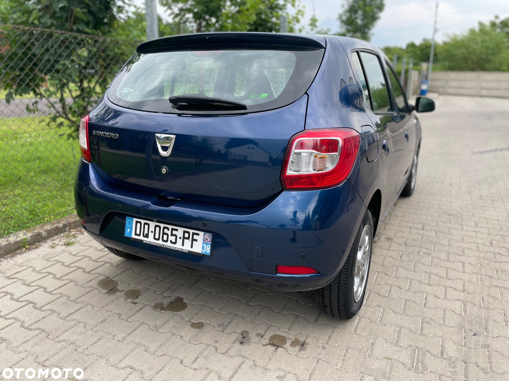 Dacia Sandero 1.0 TCe Laureate S&S - 3