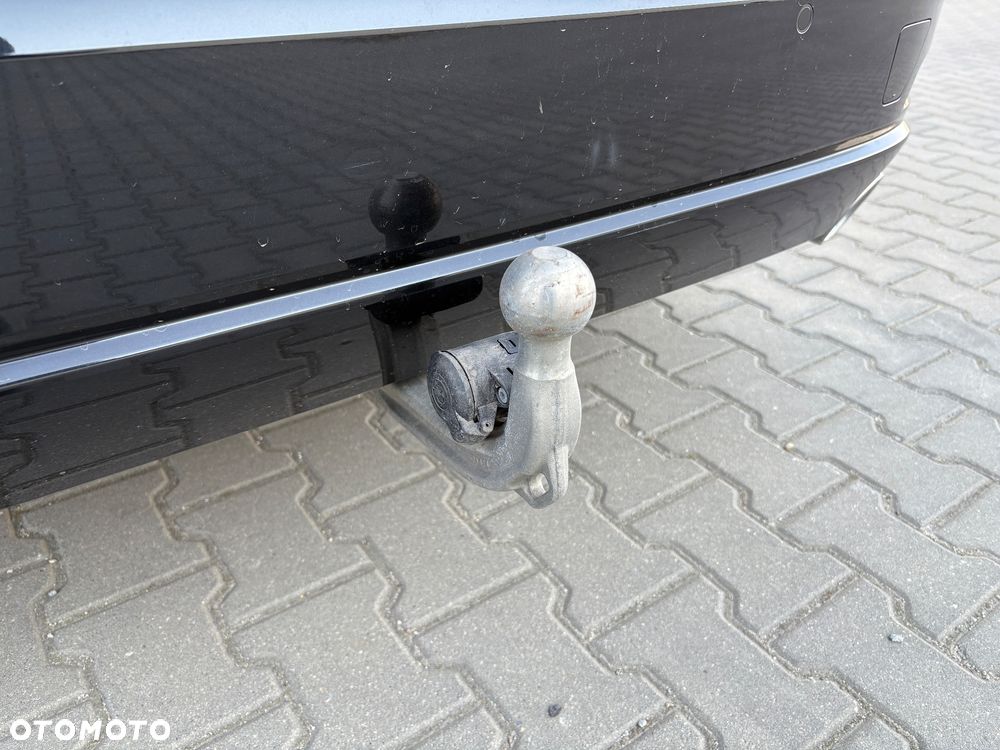 BMW Seria 3 318d Business Edition - 13