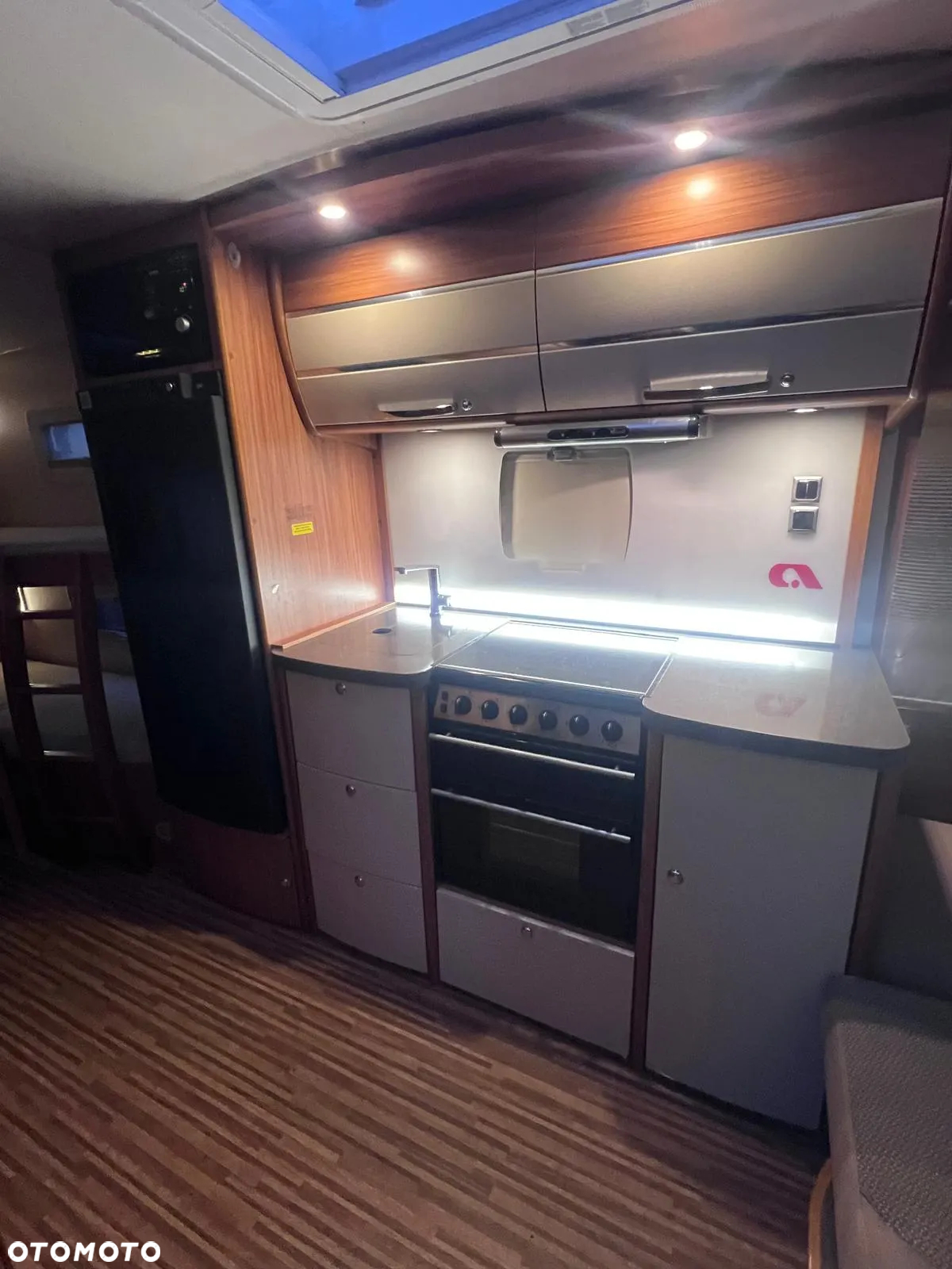 Adria Alpina 743UT - 10