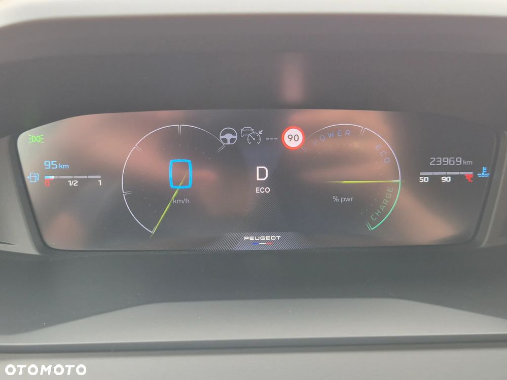 Peugeot 2008 Hybrid 136 e-DSC Allure - 9
