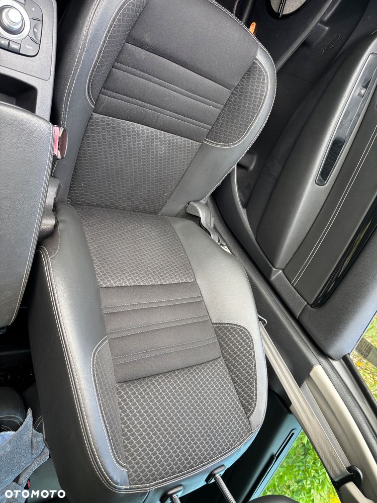 Renault Grand Scenic ENERGY TCe 115 Bose Edition - 18