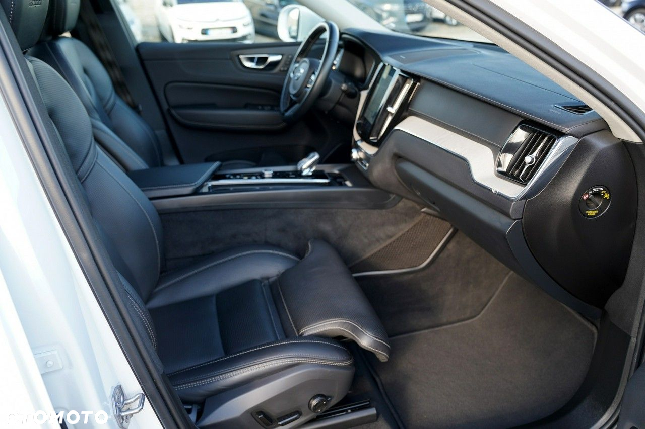 Volvo XC 60 - 18