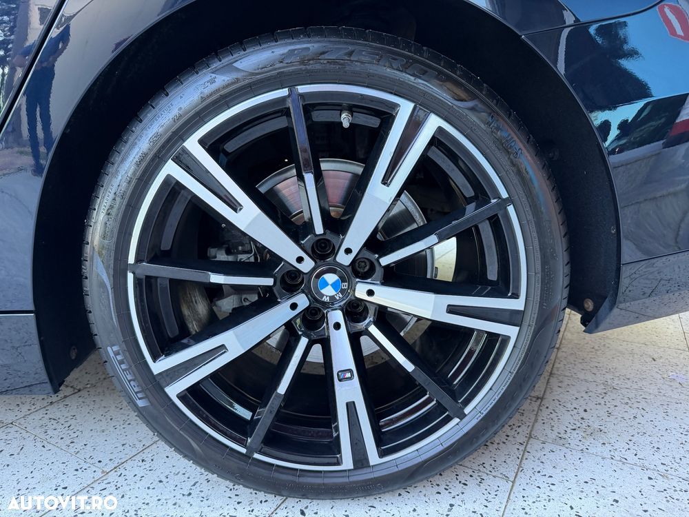 BMW Seria 5 520d xDrive Aut. - 25