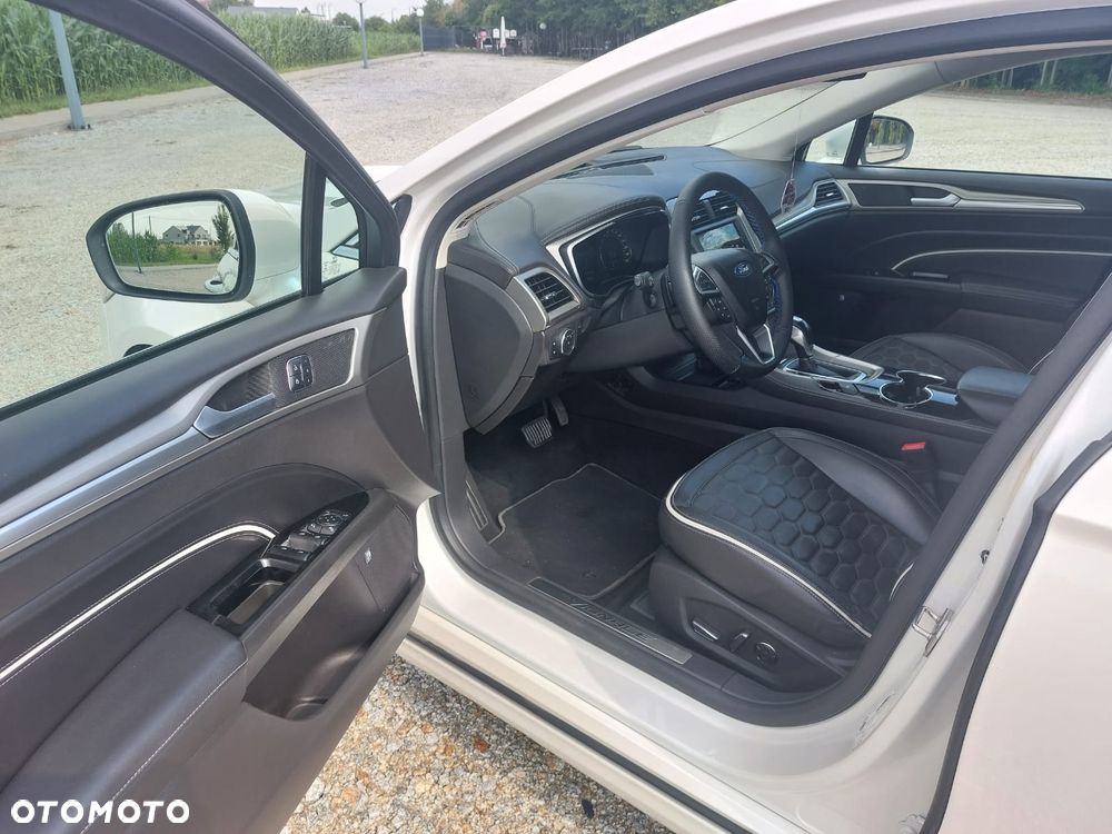 Ford Mondeo 2.0 TDCi STart-Stopp PowerShift-Aut Vignale - 9