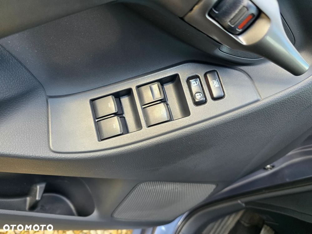 Toyota Verso 1.6 Sol EU5 - 24