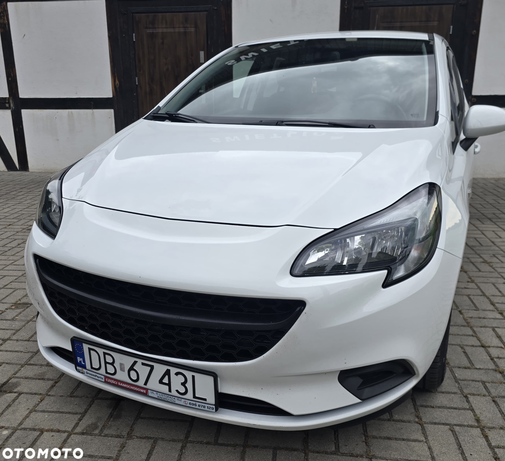 Opel Corsa 1.2 16V Enjoy - 11
