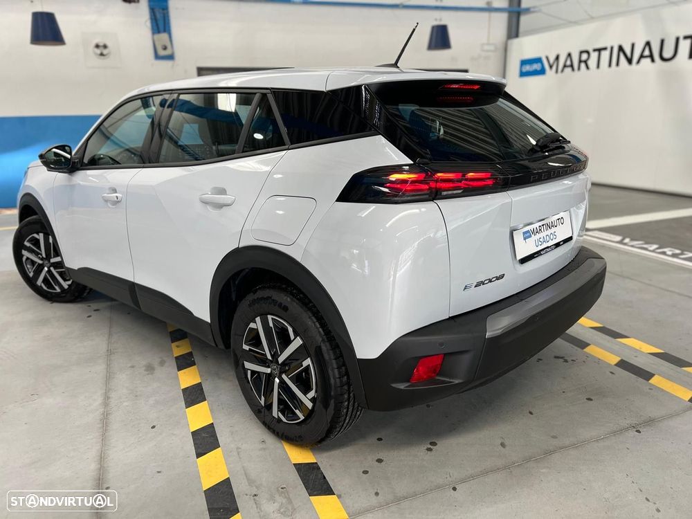 Peugeot e-2008 54 kWh Style - 8