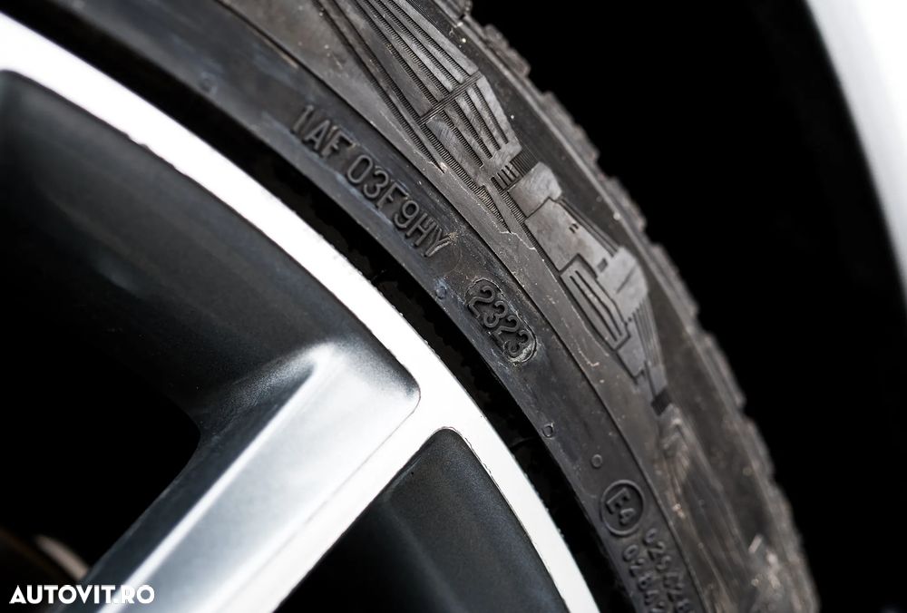 Mercedes-Benz GLC - 20