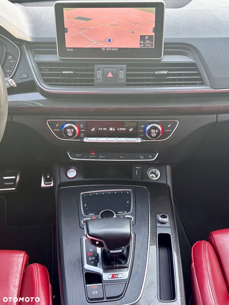Audi SQ5 - 9