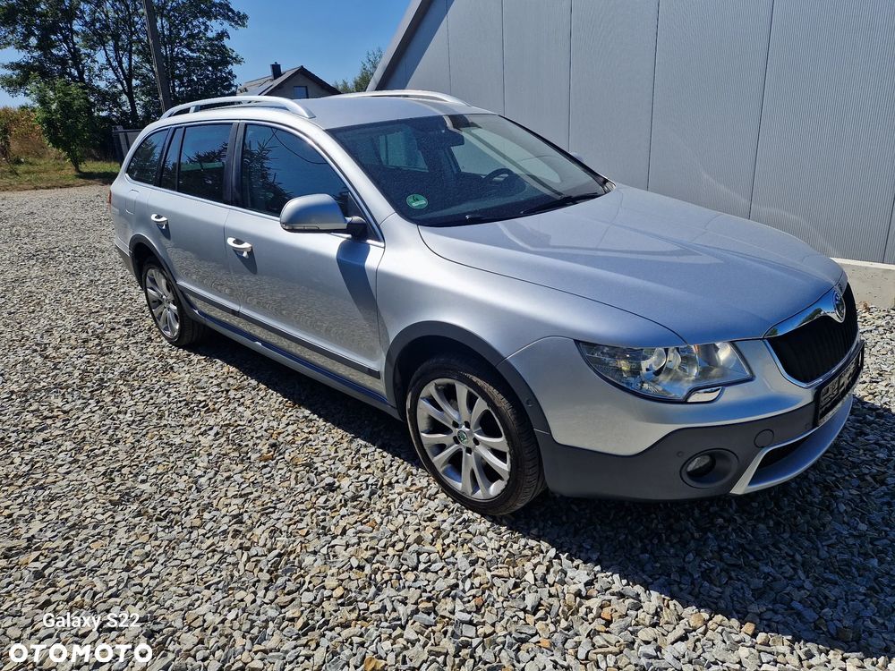 Skoda Superb 2.0 TDI Exclusive - 5