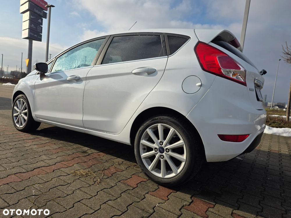 Ford Fiesta 1.0 EcoBoost Powershift Individual - 5