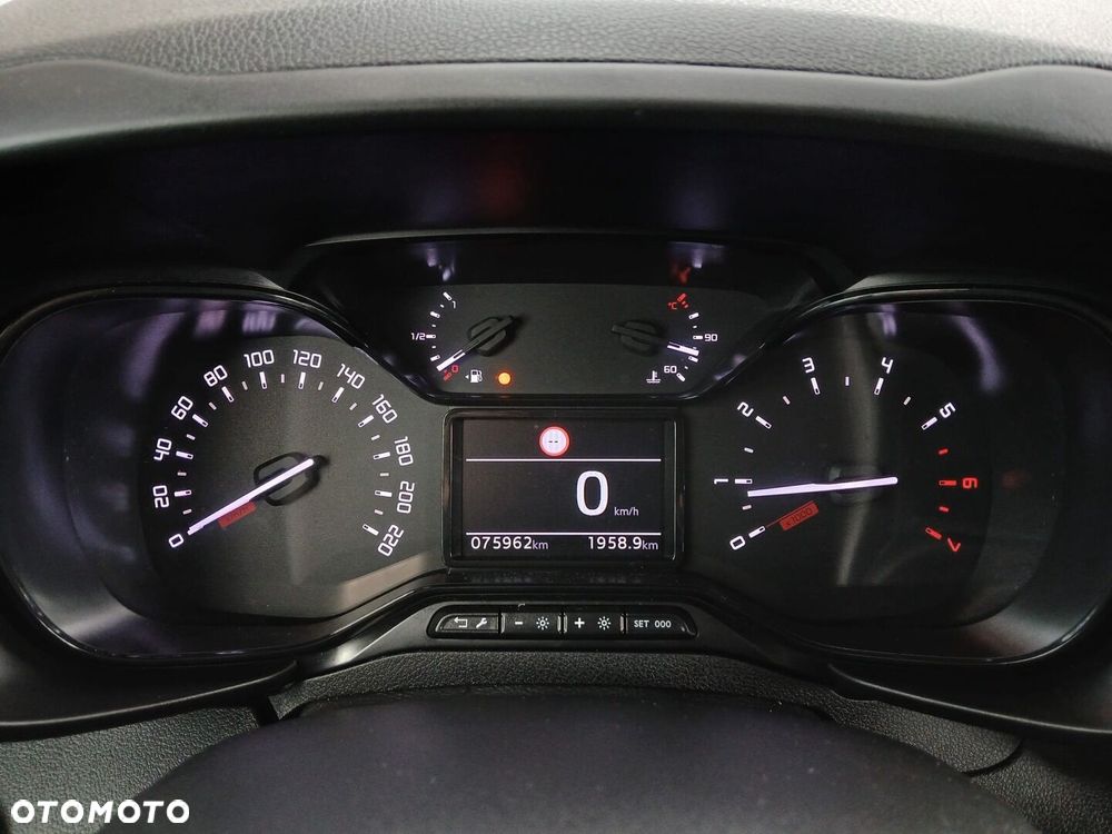 Toyota Proace City Verso 1.5 D-4D Business - 26