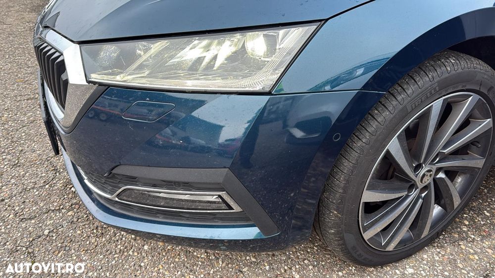 Skoda Octavia Combi 2.0 TDI (Green tec) DSG Style - 16