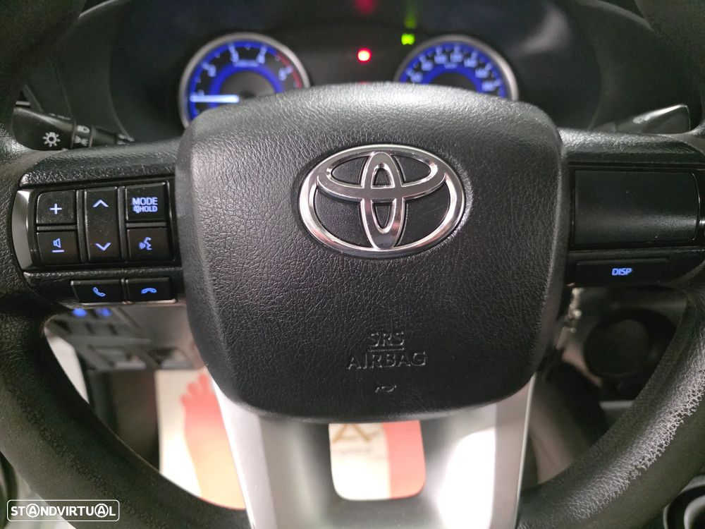 Toyota HILUX  2.4 D-4D 2WD CD - 53
