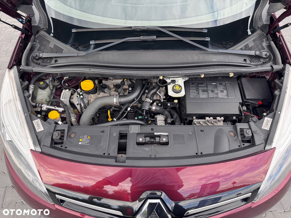 Renault Grand Scenic ENERGY TCe 115 Bose Edition - 28