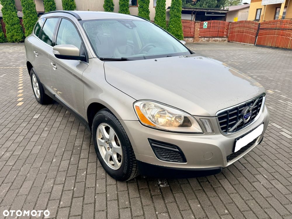 Volvo XC 60 DRIVe Momentum - 7