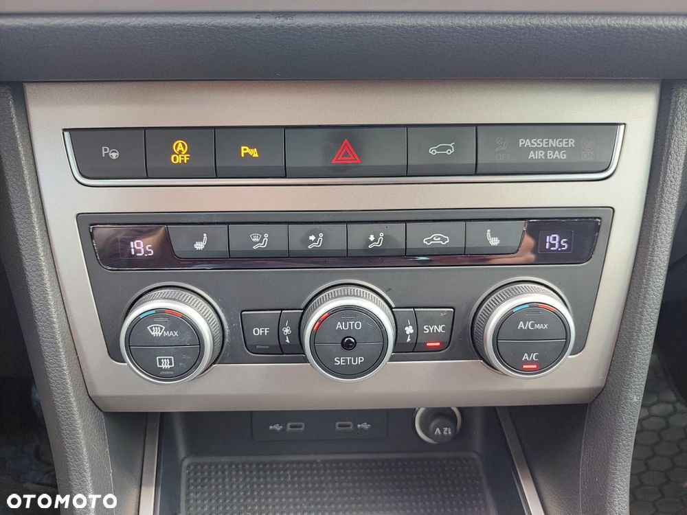 Seat Ateca 1.5 TSI Xperience S&S - 25