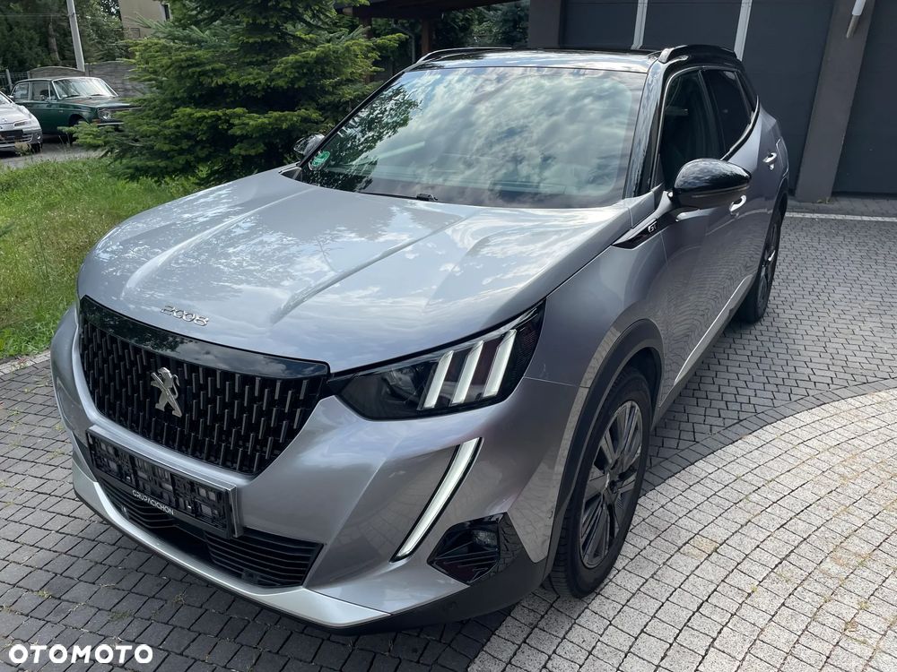 Peugeot 2008 1.2 PureTech GT S&S EAT8 - 4