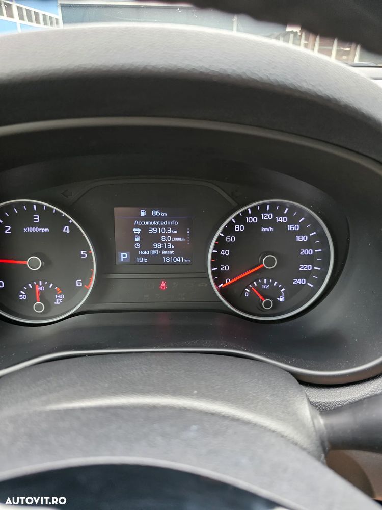 Kia Sportage 1.6 DSL MHEV 7DCT HP 4x2 Style - 15