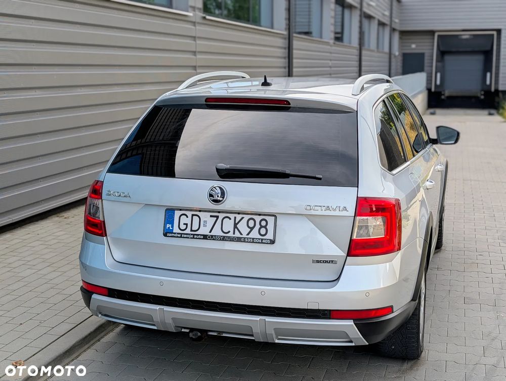Skoda Octavia 1.8 TSI (Green tec) 4x4 DSG Scout - 11