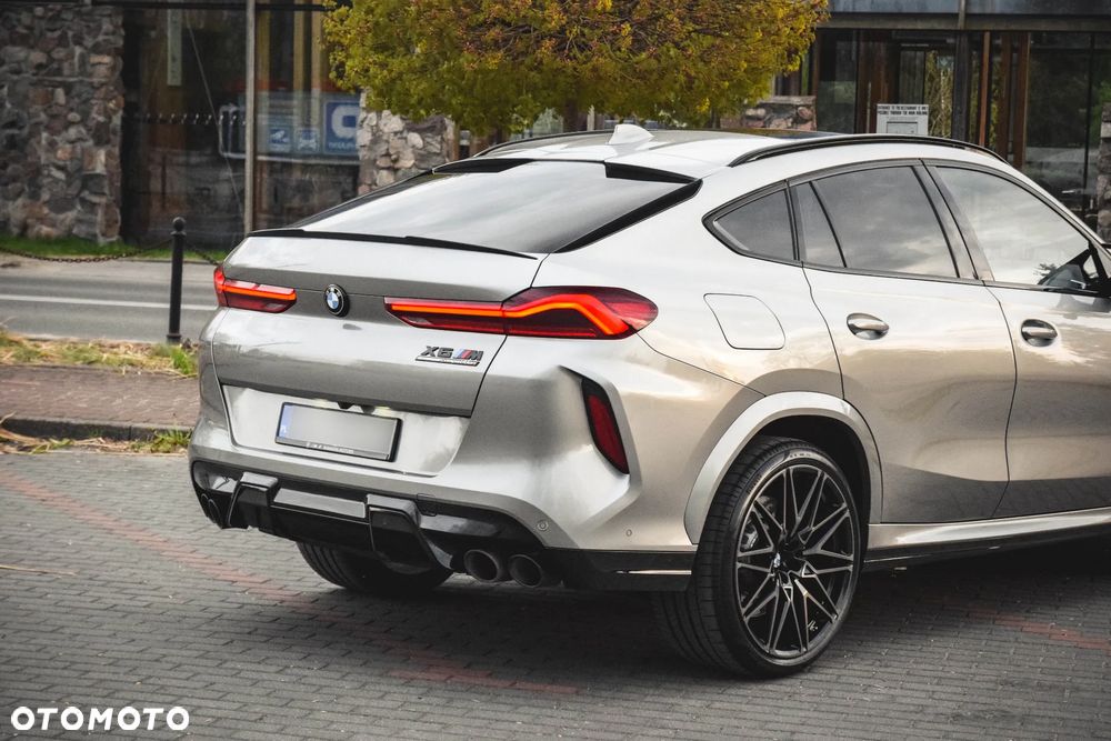 BMW X6M - 13