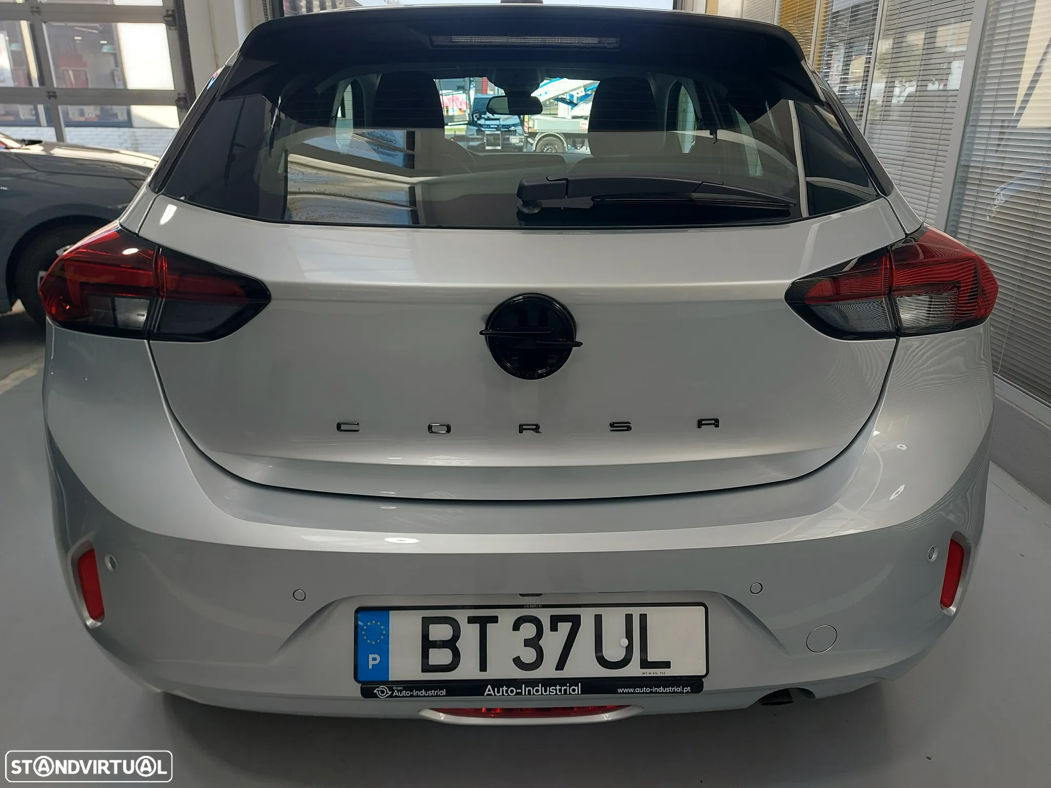 Opel Corsa 1.2 T Edition - 4