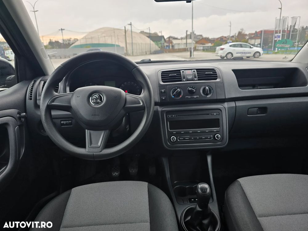 Skoda Fabia - 8