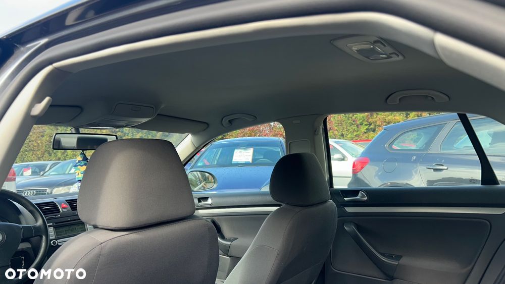 Volkswagen Jetta 1.9 TDI DPF Sportline - 21