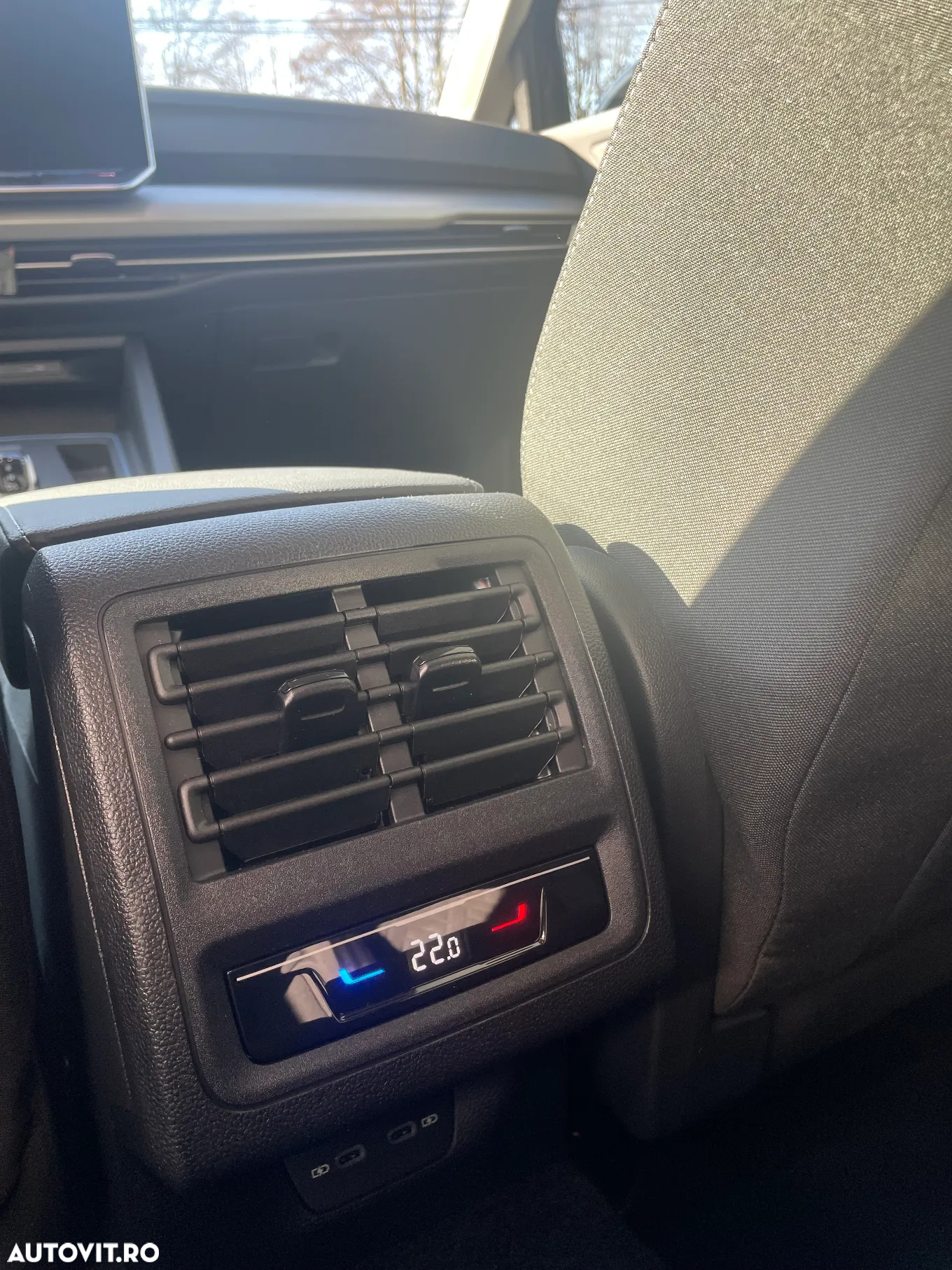 Volkswagen Golf 2.0 TDI DSG Life - 14
