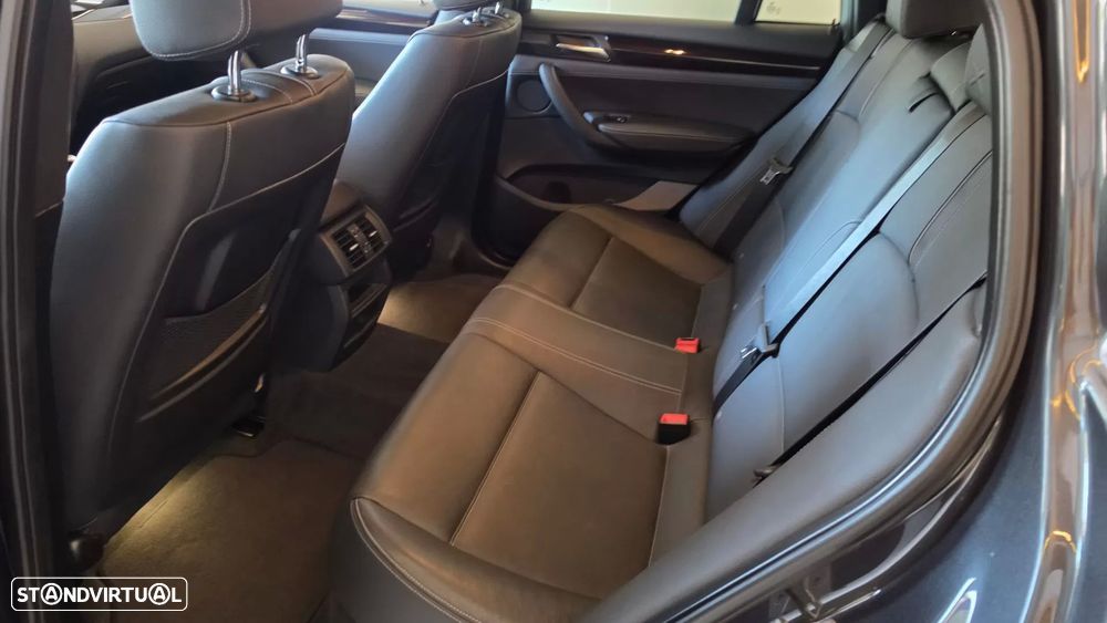 BMW X4 20 d xDrive XLine Auto - 57