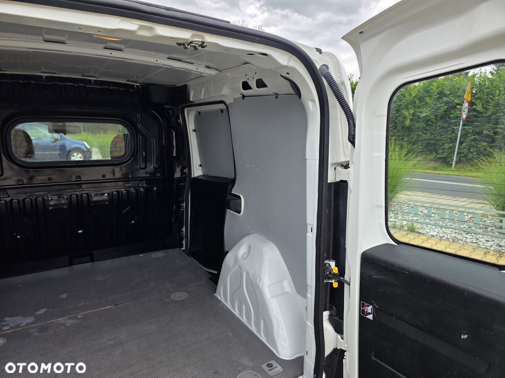 Opel Combo - 11