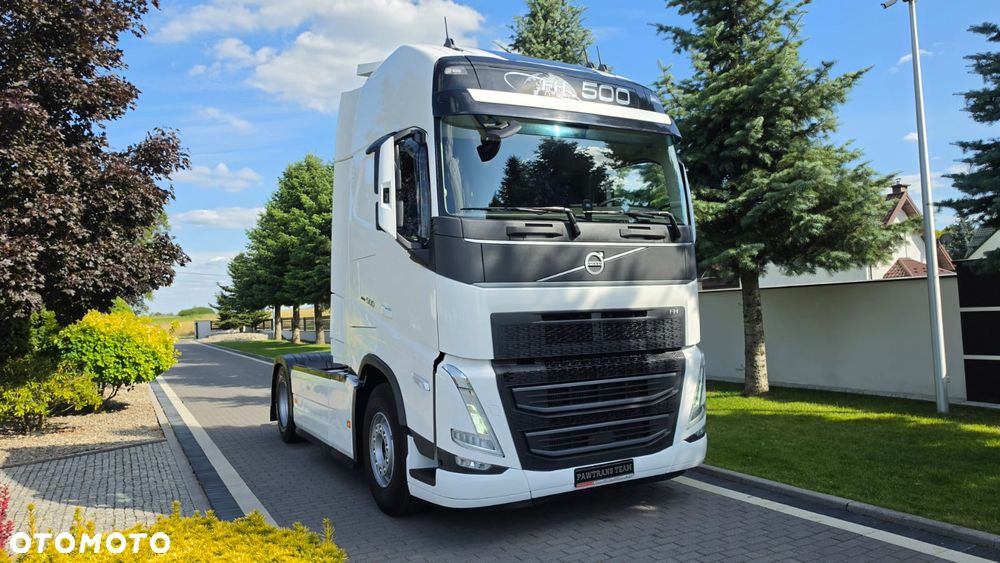 Volvo ///FH///500///2022///GLOBETROTTER/// XXL///FULL LED///VIRTUAL COCPIT/// TABLET///KLIMATYZACJA POSTOJOWA/// ZABUDOWY MIĘDZYOSIOWE///WAGA/// KAMERA///STAN BARDZO DOBRY - 5